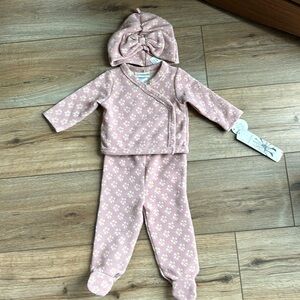 NWT daisy fuentes 3 piece outfit